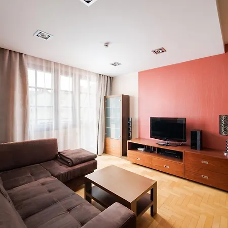Tarchomin Standard Apartment *